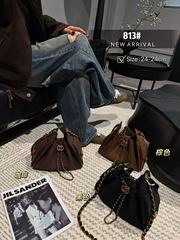 2025新款真皮菱格hobo抽绳链条抽绳水桶包复古腋下女包时尚单肩包
