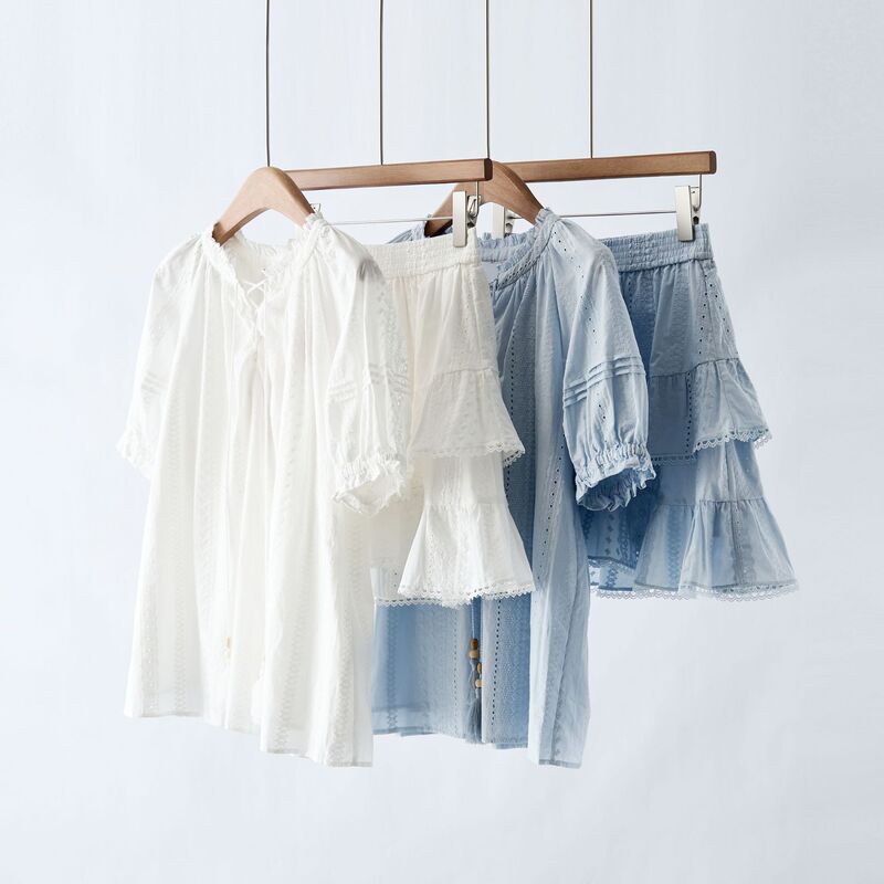Original C! Heavy Industry White Moonlight Embroidery Lace Style Loose Pure Cotton Short Sleeve Shirt 2025 Summer Wave Style for Women