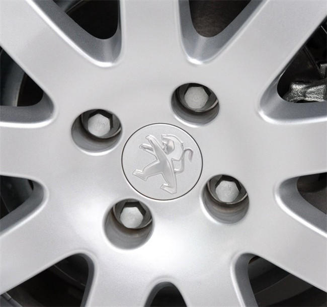 Suitable for New and Old Peugeot 3008 408 508 307 301 Tire Rim Hub Shaft Cover Car Logo