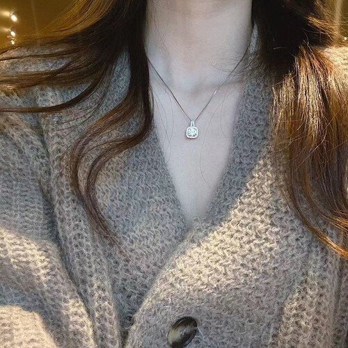 S925 sterling silver square diamond pendant necklace women's light luxury niche design clavicle chain  new versatile necklace