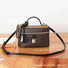 羳QVVanityyϻײɫ朗lӰбμŮ