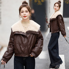 欧货咖色短款羽绒服女冬季2024新款高级感时髦加厚PU皮机车派克服