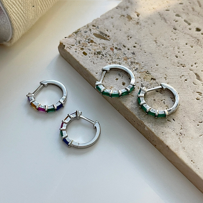 Pendientes retro con circonita cuadrada verde, estilo étnico colorido