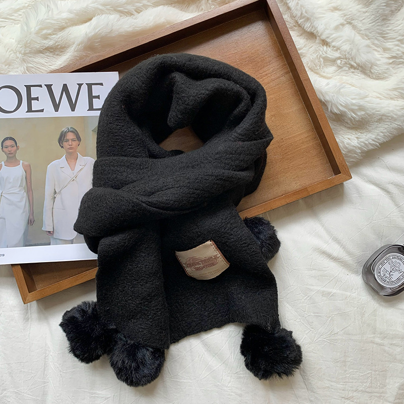Bufandas coreanas 2025 nueva bufandas de Navidad lana tienda suave viento imitación de cashmere bufandas de bola de lana al por mayor