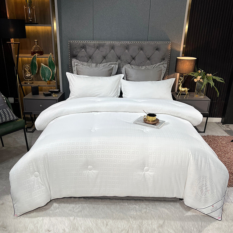 Hengyuanxiang Silk Bedding Spring and Autumn Cover Summer Cover Wedding Winter Baby and Parent Double Combination Cover Core Nantong Gift Bedding Wholesale
