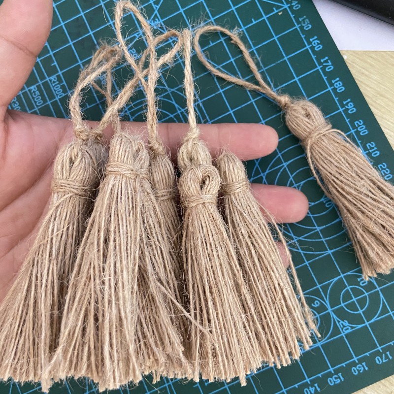 Nordic Pastoral Style Clothes Tag Hemp Rope Tassel Pendant Home Wall Vintage Decoration Hanging Accessories Ear