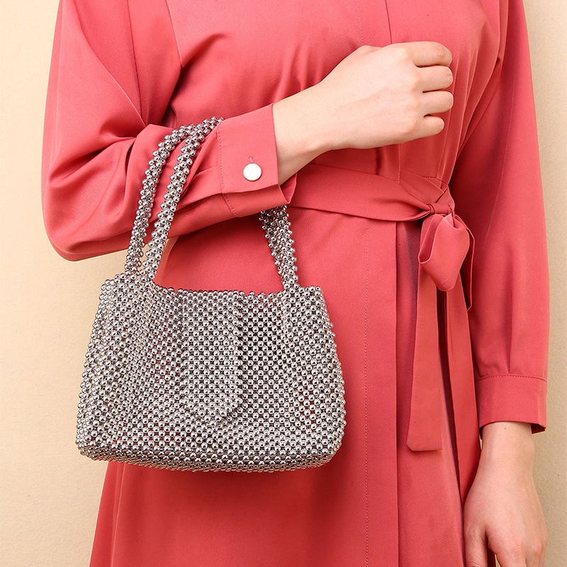 新款纯色手提珍珠包手工串珠编织包成品简约小众复古手拎女小方包