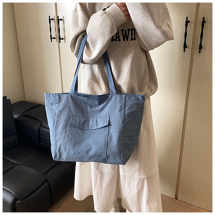 Cross-border laid-back style nylon bag for women 2025 new casual large-capacity shopping handbag, simple and lightweight single-shoulder bag undefined