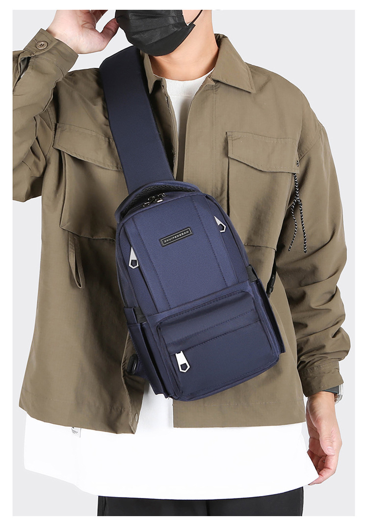 2024 New men's chest bag, trendy casual single-shoulder bag, cross-border water-resistant crossbody bag, USB rechargeable men's bag undefined