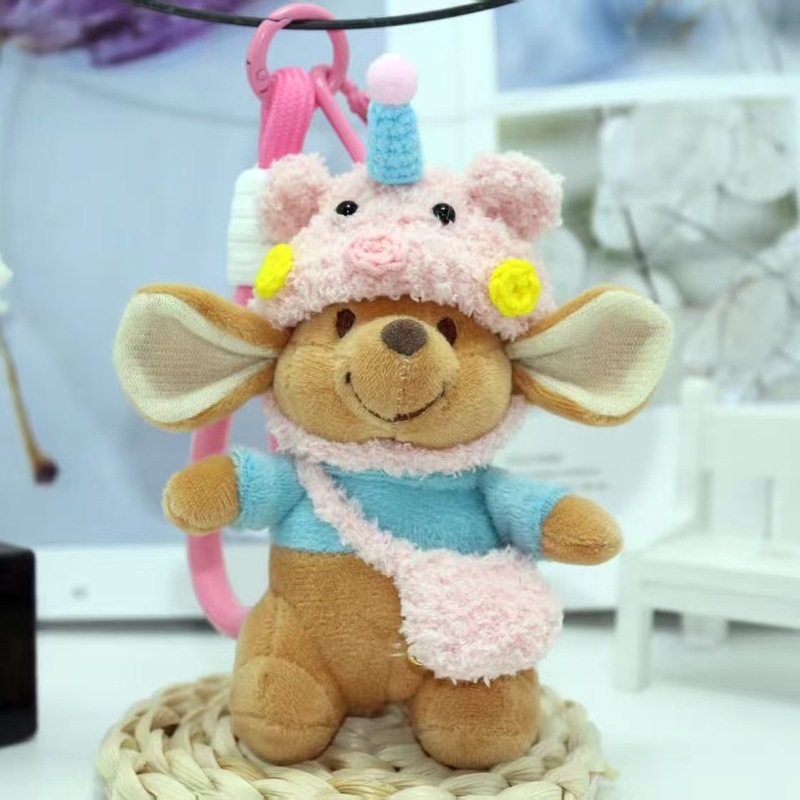 超萌えパジャマカンガルーのぬいぐるみのカバンにストラップをつけて、彼女の親友の誕生日プレゼントをプレゼントします。|undefined