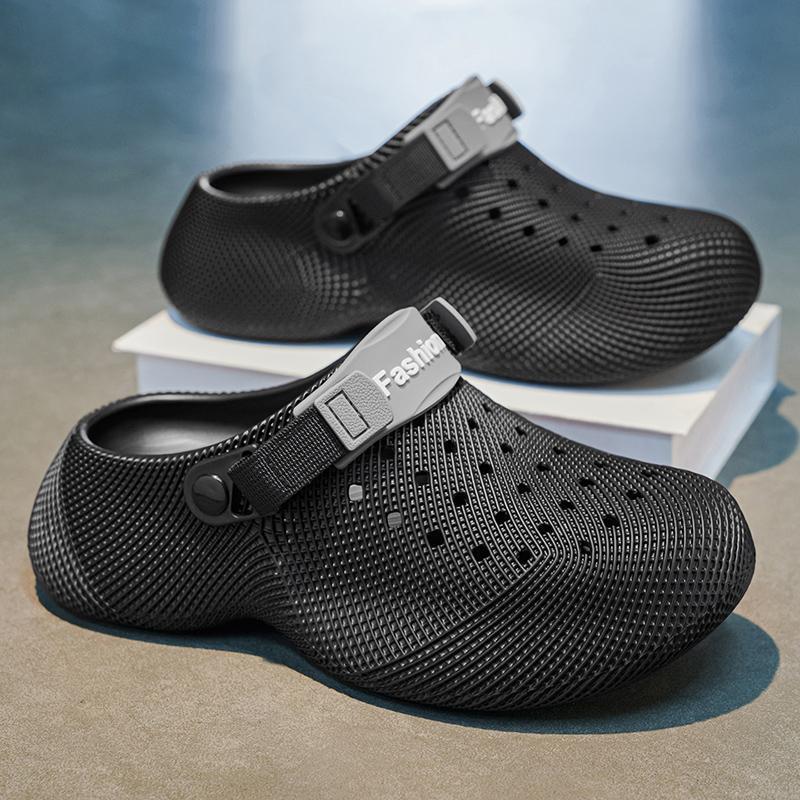 2026 New Style Clogs with Anti-Slip 3D Texture, Suitable for Outdoor Wear, Eva Thick-Soled Sandals with a Soft Stepping Feel, Slip-On Beach Shoes