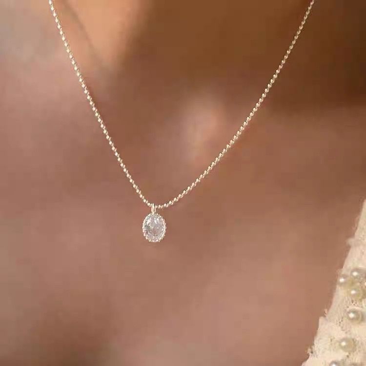 日常的に多用途な S925 スターリングシルバー アクアマリン バタフライ ネックレス、女性用、色あせしない、ニッチなハイエンドの軽い高級鎖骨チェーン、新しい|undefined