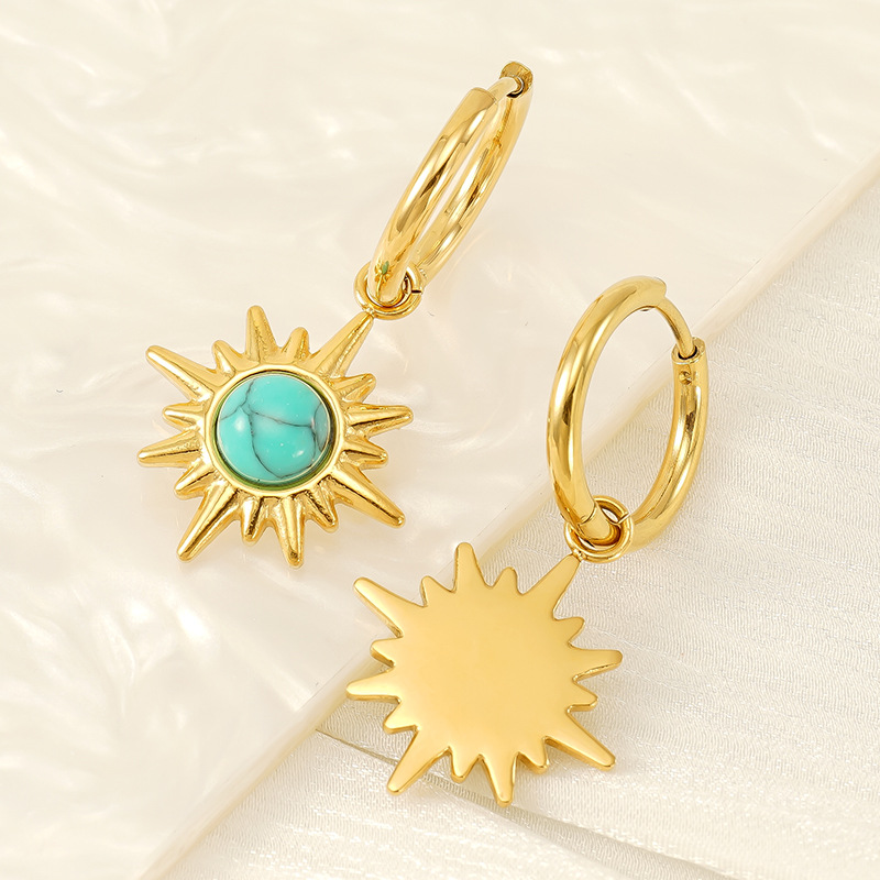 Pendientes de turquesa azul de alta calidad de estilo INS europeo y americano para mujer Pendientes de acero inoxidable de estrella de ocho mang retro dorado de 18 quilates al por mayor