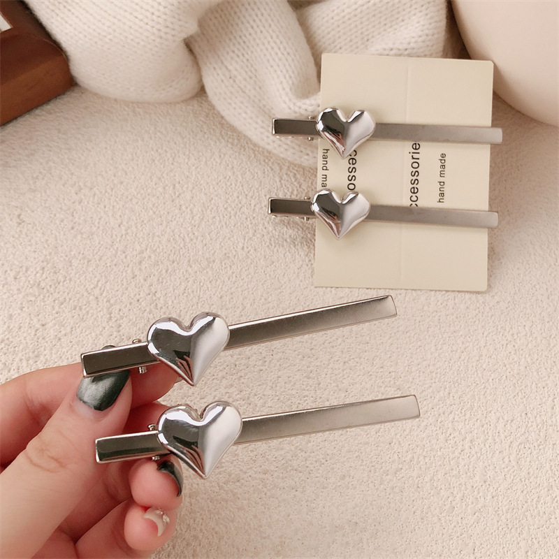 Horquilla de amor de plata coreana, clip de flequillo de frente simple y versátil, clip lateral de horquilla, clip de pico de pato de una palabra, accesorios para el cabello image 3