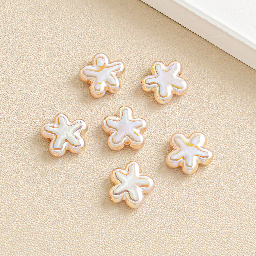 30 ABS Barroco Alien Clover Star Flor con cuentas Pulsera de bricolaje Accesorios de joyería Lote suelto