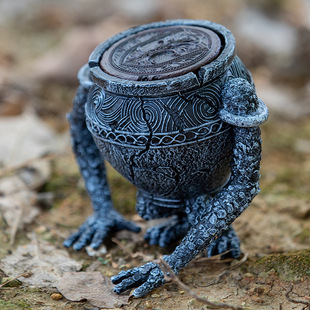 Game Peripheral Old Man Ring Warrior Pot Elden Ring Alexander Jar Pot Brother Figure Model Ornament