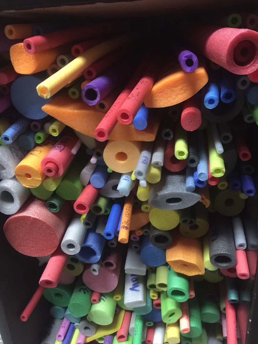 彩色泡棉管、珍珠棉管、EPE管、珍珠棉棒