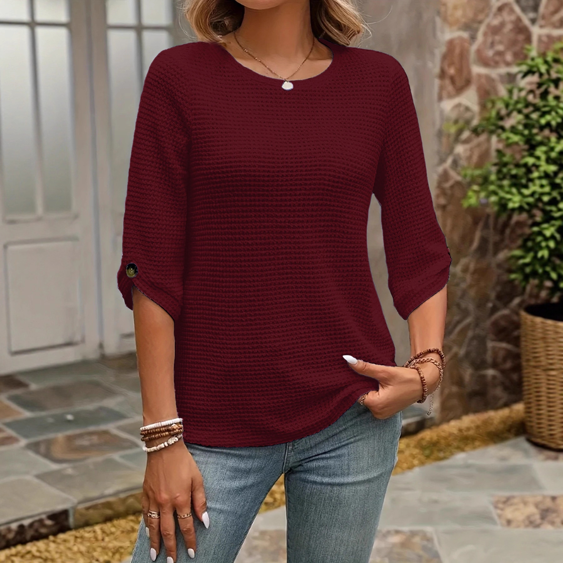 亚马逊跨境2025春秋冬新款女士休闲纽扣装饰中袖纯色百搭圆领上衣