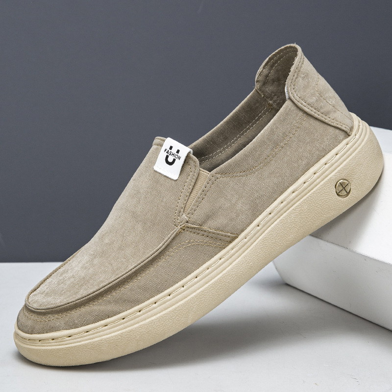 Zapatos casuales de verano con tela transpirable zapatos de hombre zapatos de moda con zapatos perezosos cómodos con suela suave zapatos de mediana edad al por mayor
