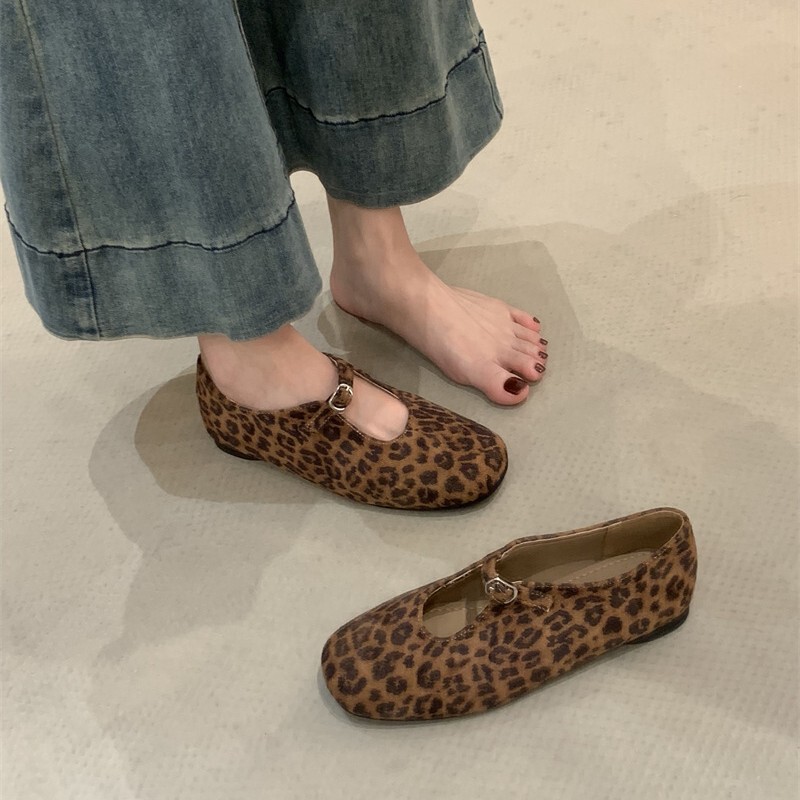 平底复古方头浅口单鞋女2025新款春季法式仙女洋气百搭温柔小皮鞋|undefined