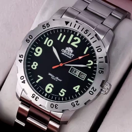 机械表;机芯;表壳