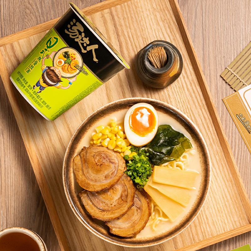 統一湯達人即席麺 日本豚骨ラーメン 酸辣ロシアンスープ即席麺 樽入り食品(Y)