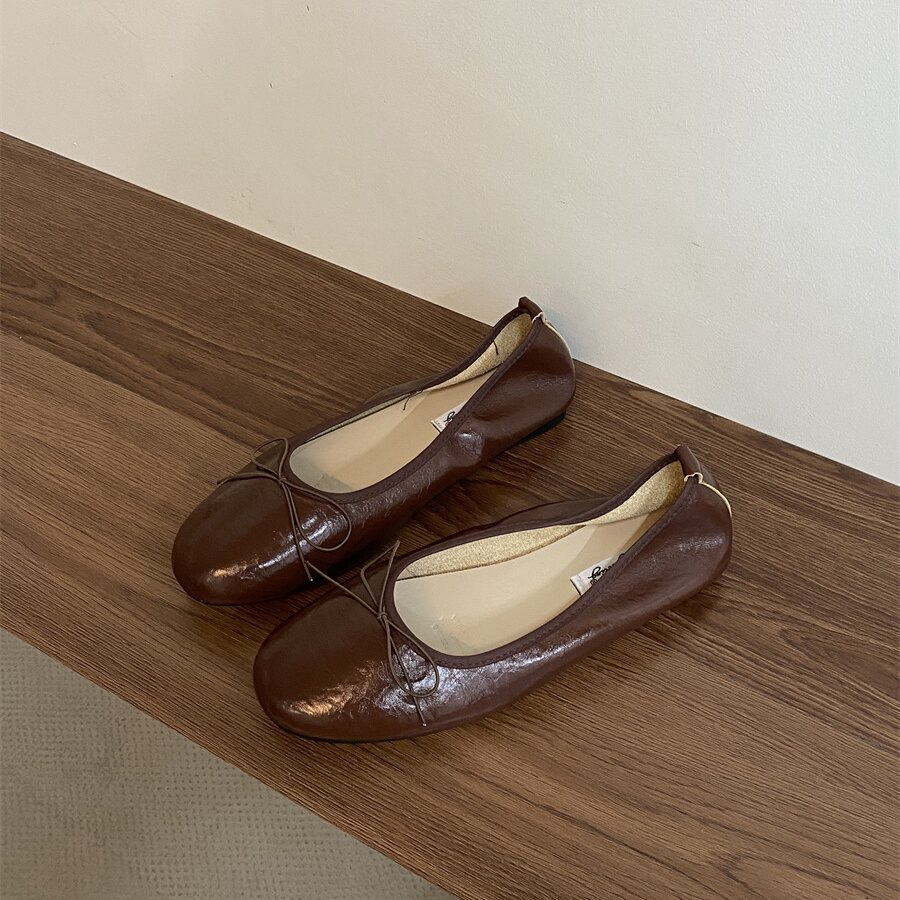 Brown / 35