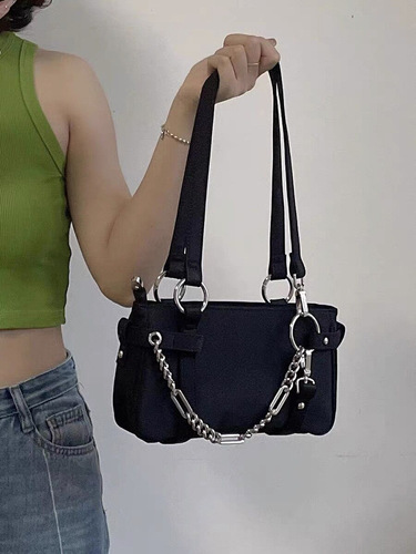 niche new cool girl hot girl bag chain motorcycle armpit bag high-end shoulder handbag baguette bag