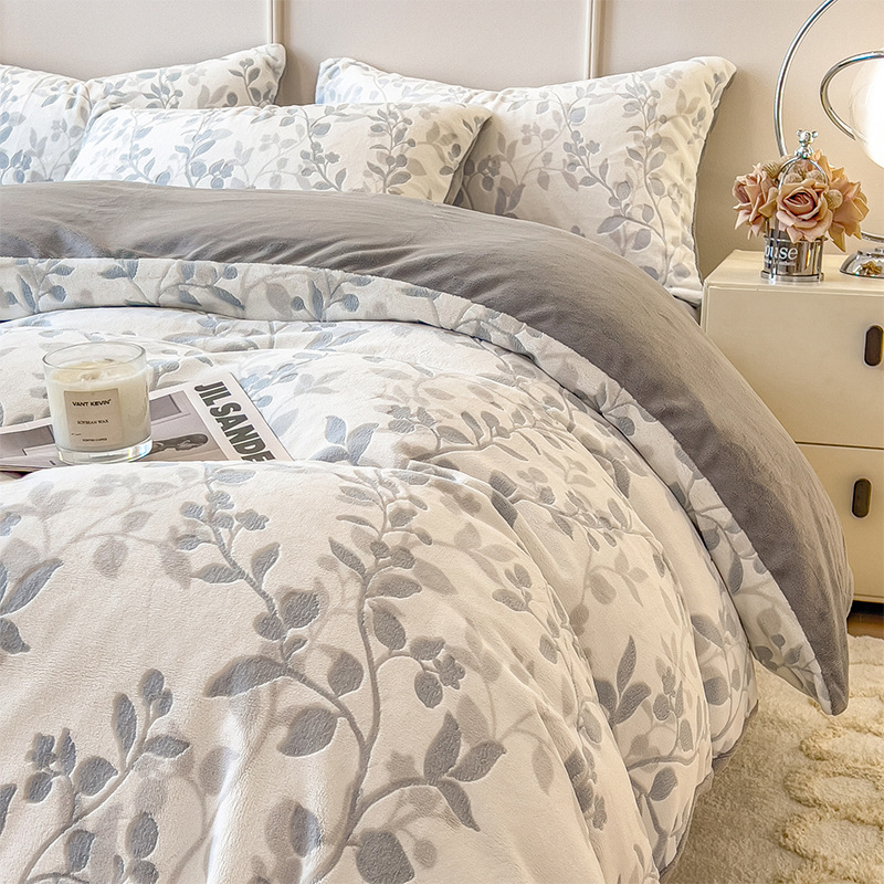 Invierno de leche de lana de cama de cuatro piezas, cubierta de lana de coral gruesa, cubierta de sábanas y franela de lana para una persona, tres piezas