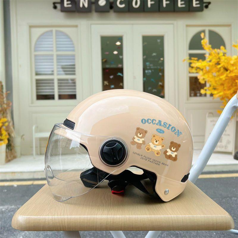 Newly certified electric vehicle helmet for men and women, suitable for winter and summer, sun protection, all-season, national standard motorcycle safety half helmet, cute