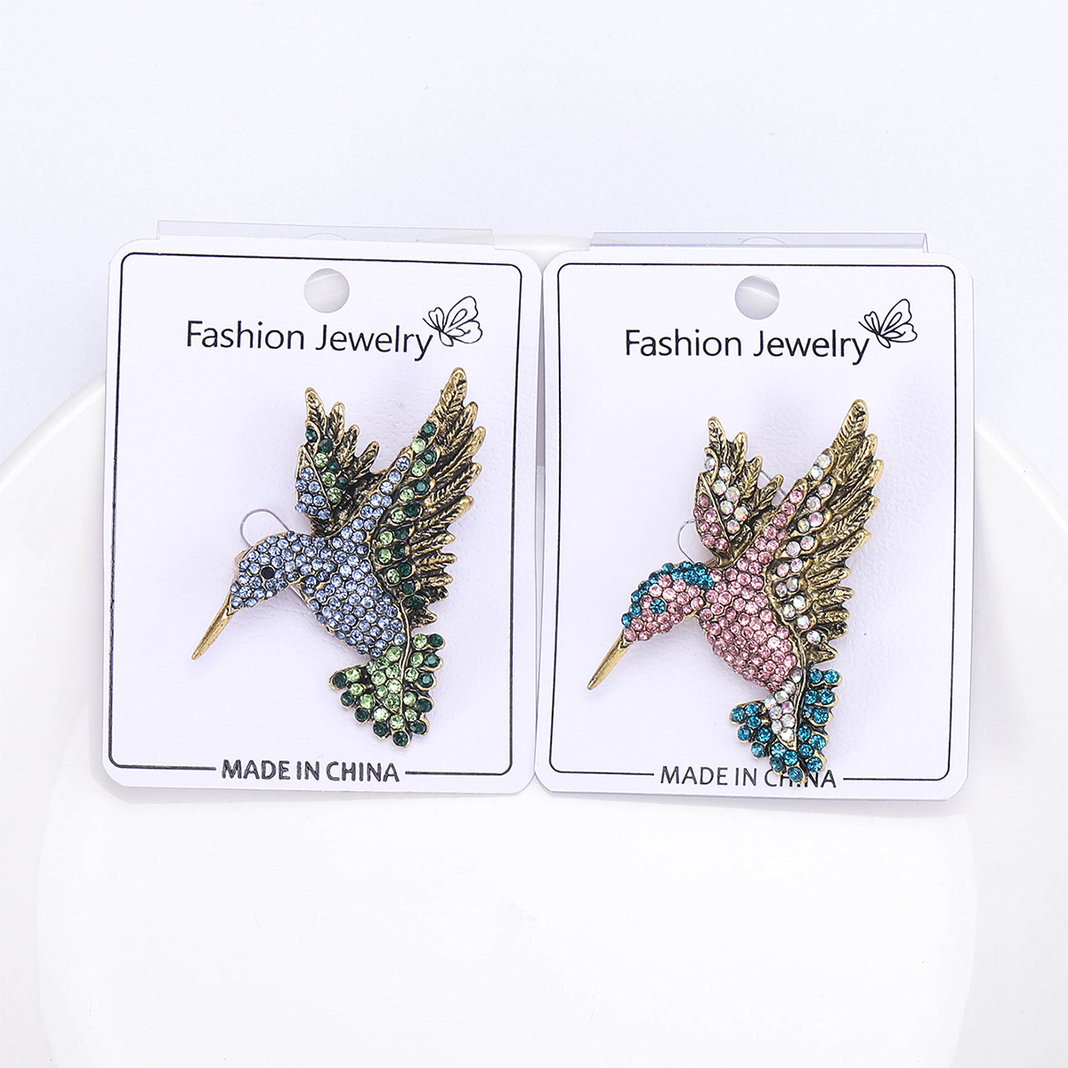 Simple Style Bird Alloy Women's Brooches display picture 1