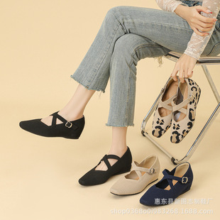 980-2����Ь���^�\�ڃ�����һ�֎�������ᘿ��¸�С�������eЬŮ