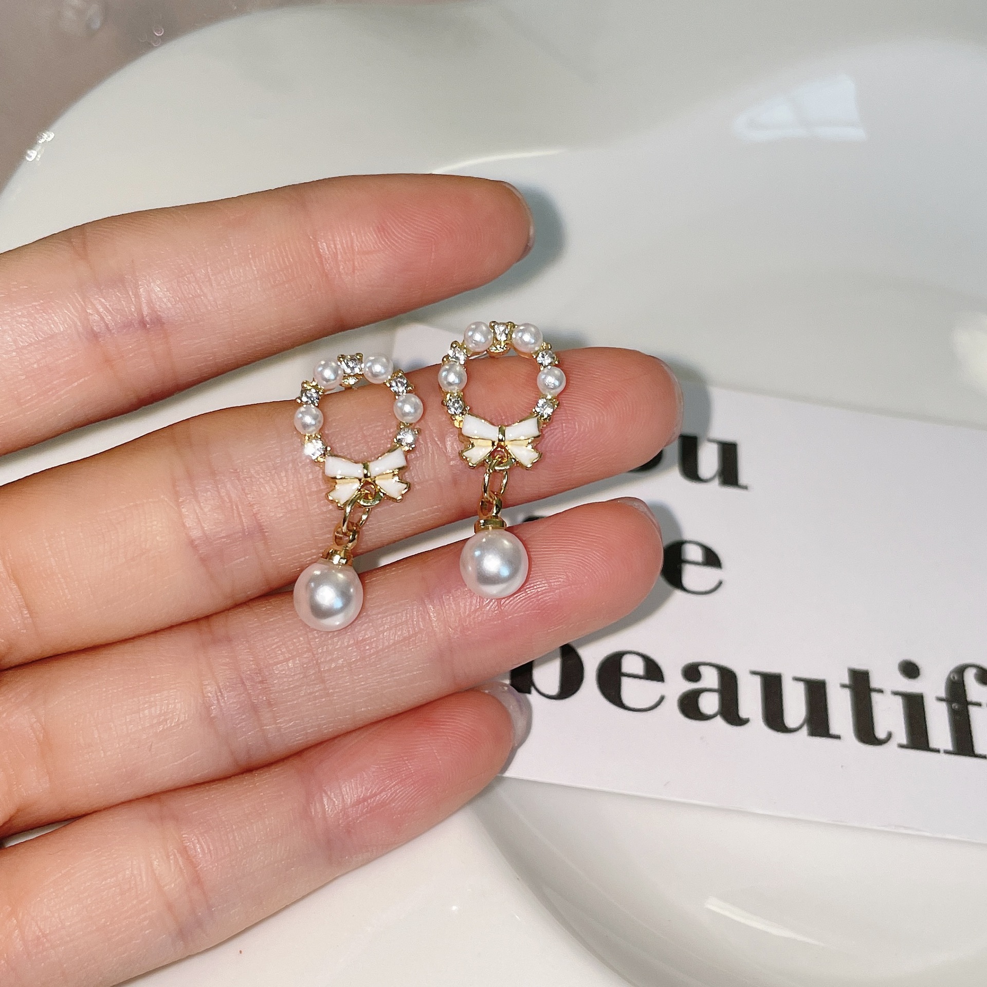 Pärl- och rosettörhängen med 925 silverstift_voghion.com