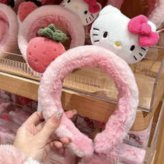イチゴ KT 猫ぬいぐるみヘッドバンド女性の甘くてかわいい新しい帽子洗顔マスクヘッドバンドヘアピン滑り止め帽子