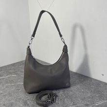 外贸跨境腋下软皮包包女式2025新款潮小众高级感简约单肩斜挎包女