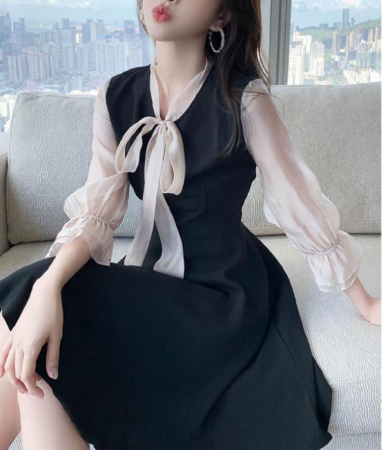 2021 Spring new pattern Long sleeve Dress Little By age Show thin temperament Goddess van Mosaic Chiffon Dress