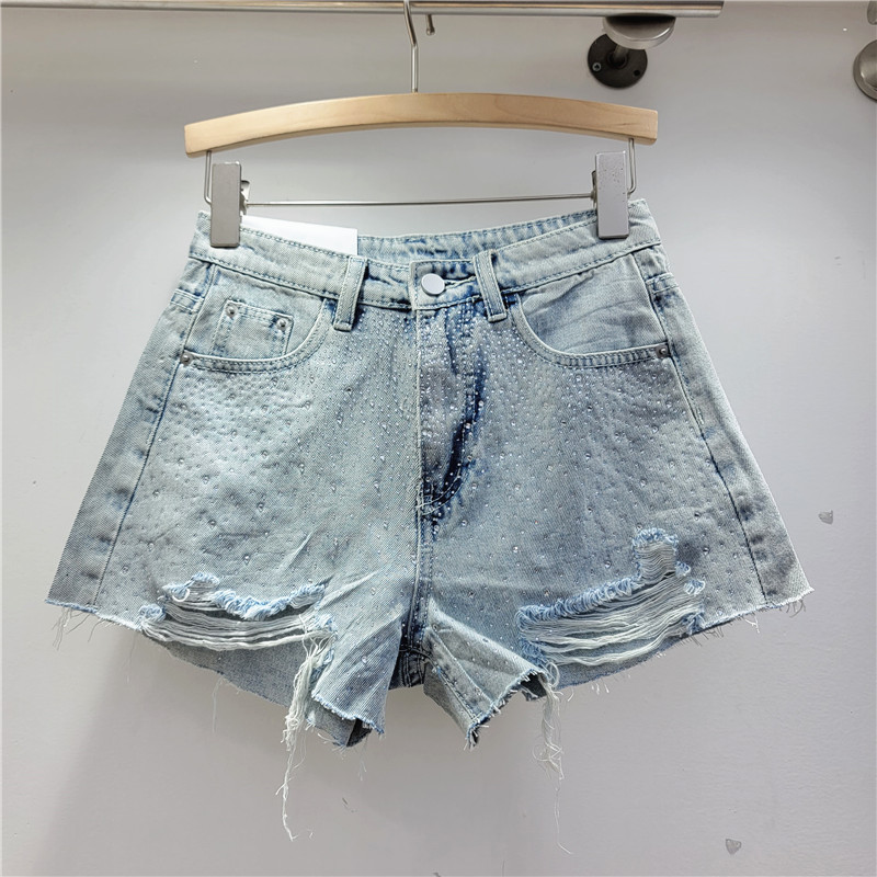 Shorts de Mezclilla con Pedrería y Pierna Ancha para Verano image 7