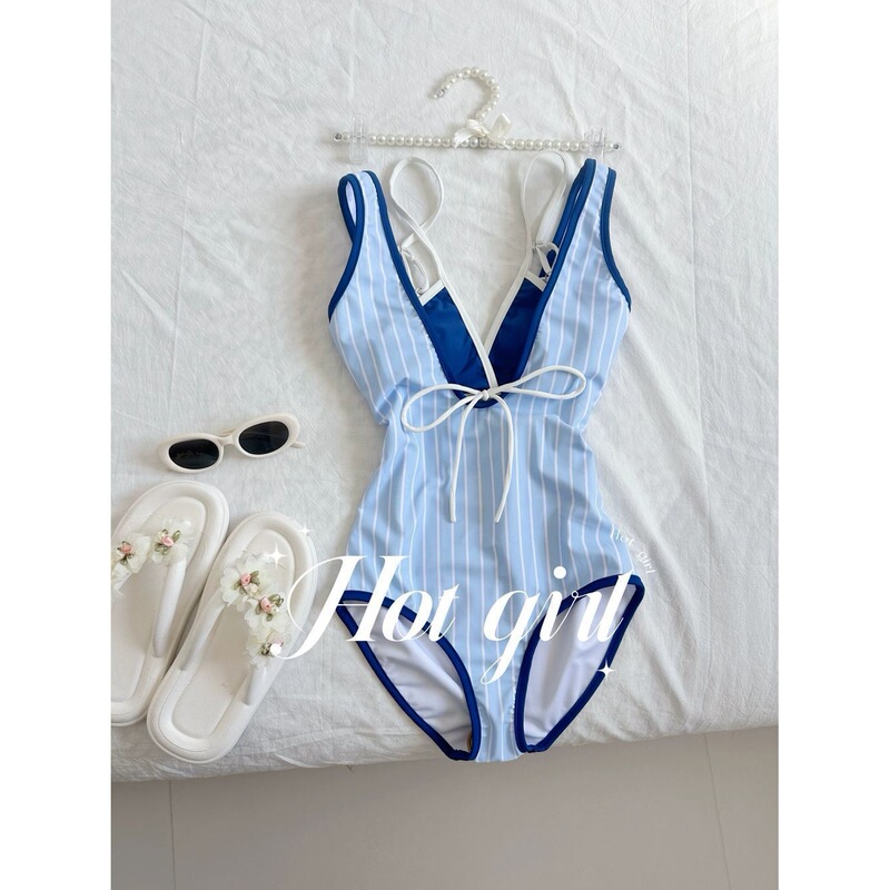 [Style Party] Thai Blue and White Stripesd One-Piece Swimsuit for Women, Slimming Look, Holiday Style, Sexy and Beautiful Seaside Swimsuit