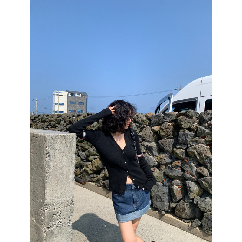 韩版V领织带针织衫开衫女秋新款时尚气质洋气减龄设计感上衣潮流|undefined