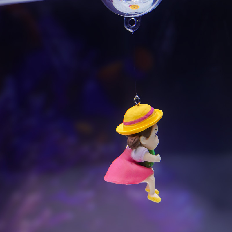 Decoración de pecera paisajismo Hayao Miyazaki Girl Xiaoyue con bola flotante transparente para peces flotantes compañeros de juego al por mayor