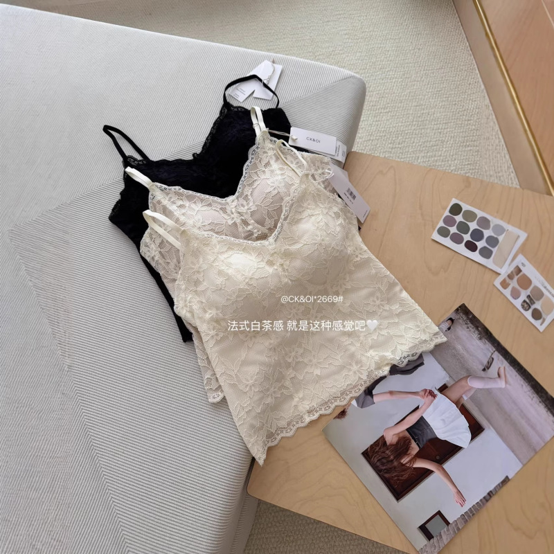 Ck&Oi-2669 # French-Style White Tea Lace Vest, Comfortable and Breathable, with Chest Pads, Soft Support, and Supportive Camisole Underwear. Ck&Oi-2669 # French-Style White Tea Lace Vest, Comfortable and Breathable, with Chest Pads, Soft Support, and Supportive Camisole Underwear.