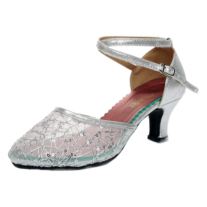 Nuevos zapatos de baile latino de las mujeres zapatos de baile cuadrado para adultos zapatos de baile social zapatos de baile sandalias fábrica entrega de una sola pieza