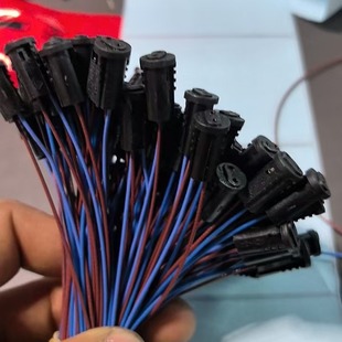 G4 lamp holder blue Brown Teflon high temperature wire length can be reserved factory direct supply plastic lamp holder lighting accessories