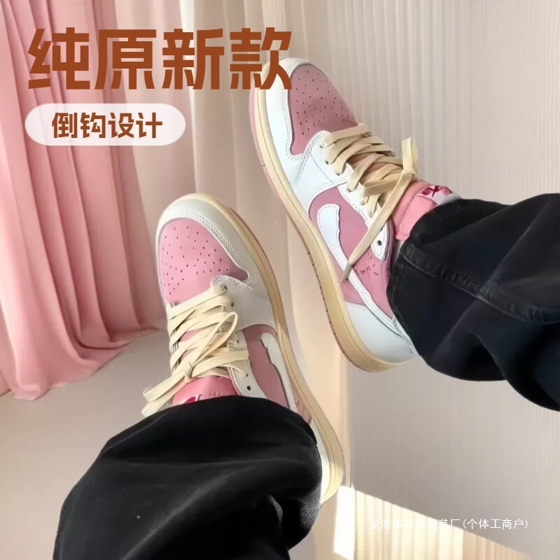 Original 2025 New Model Retro Thick-Soled Sneakers for Men and Women, Summer Clogs, Hole Shoes Original 2025 New Model Retro Thick-Soled Sneakers for Men and Women, Summer Clogs, Hole Shoes