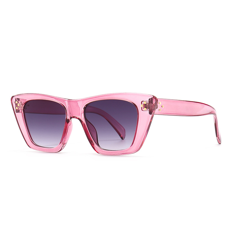Sunglasses Image 4