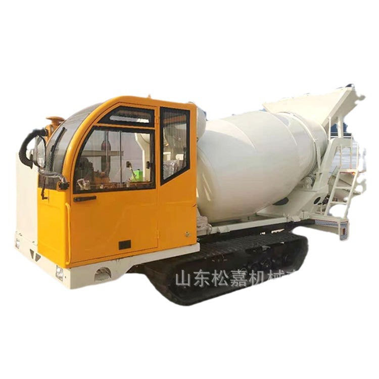 Mezcladora vertical de hormigón de boca plana 40 tanques mezcladora móvil tanque de transporte de cemento integrado totalmente automático