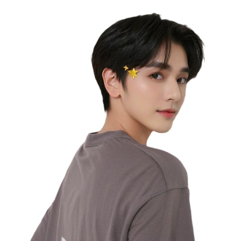 Peluca japonesa y coreana pelo corto recto de los hombres guapo Pelo Corto realista punto medio flequillo fibra química peluca cabeza cubierta fabricante entrega de una pieza