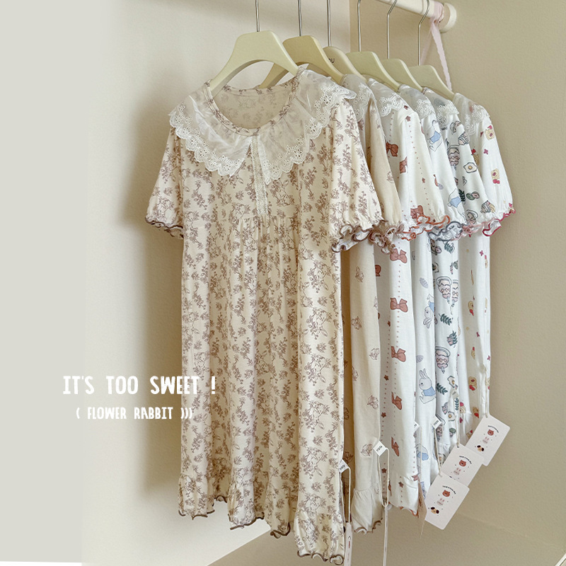Korean ins girls Korean sweet lace round neck island flower short-sleeved floral nightgown home clothes pajama set trend