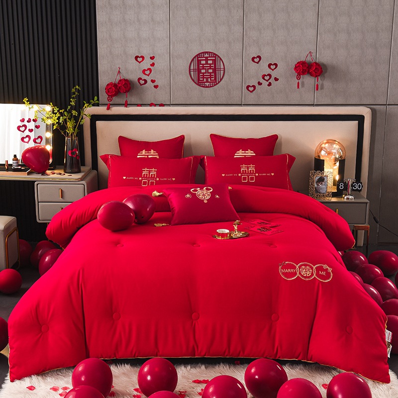 factory Direct selling Soybean fibre Four Seasons is Embroidery Wedding celebration bright red Soybean Spring and autumn quilt thickening wholesale