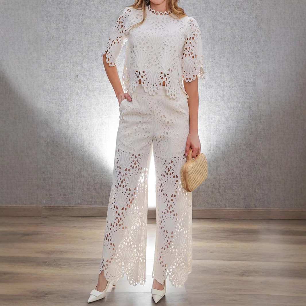 Completo da donna a due pezzi in pizzo floreale, traspirante, con blusa e gonna in chiffon con dettagli all'uncinetto e ricami eleganti._voghion.com